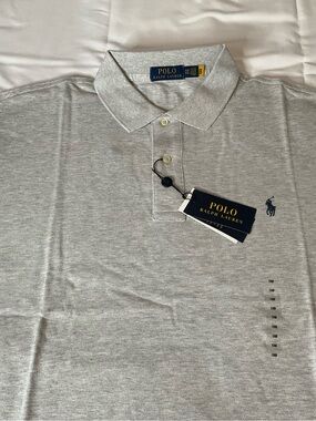 Ralph Lauren Polo Men’s Heather Light Gray Short-Sleeve Shirt with Navy Pony